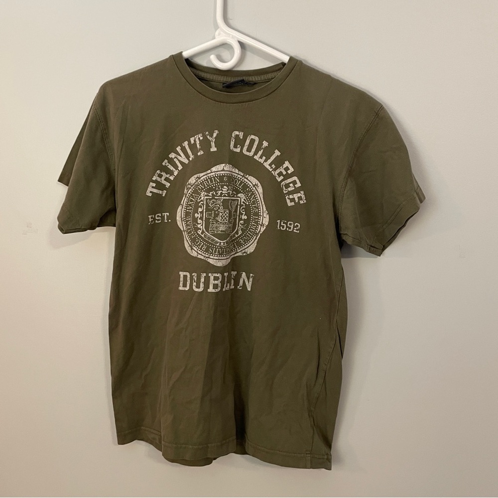 Men’s Trinity College Dublin Emblem Crest T-Shirt Size Small